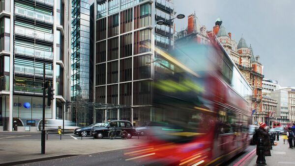 Calle de Knightsbridge en Londres, Inglaterra - Sputnik Mundo