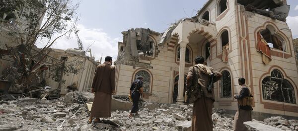 Situación en Saná después de los bombardeos Situación en Saná después de los bombardeos - Sputnik Mundo