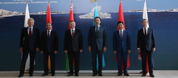 Reunión de los jefes de los gobiernos de UEEA en Kazajstán, el 29 de mayo, 2015 - Sputnik Mundo