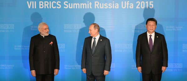 Primer ministro de la India, Narendra Modi, presidente de China, Xi Jiping y presidente de Rusia, Vladímir Putin (archivo) - Sputnik Mundo