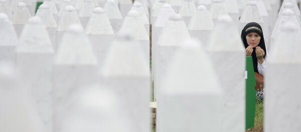 Monumento del Genocidio de Srebrenica - Sputnik Mundo