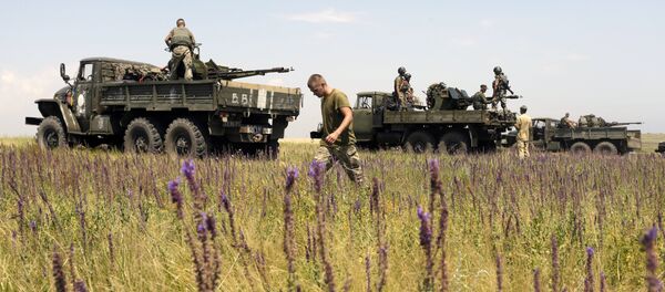 Militares ucranianos en Donbás - Sputnik Mundo