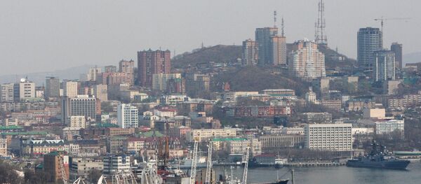 Puerto comercial de Vladivostok - Sputnik Mundo
