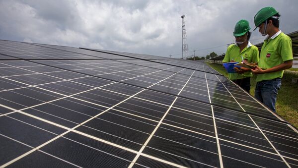 Paneles solares - Sputnik Mundo