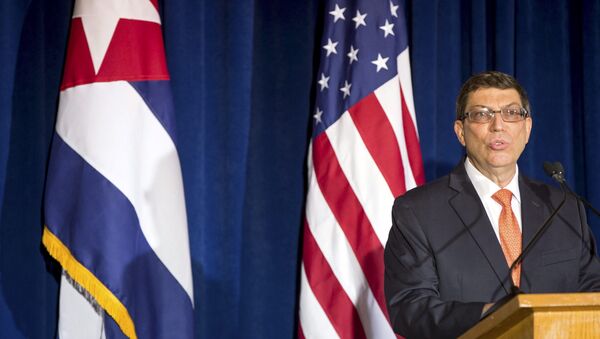 Cuban Foreign Minister Bruno Rodriguez speaks during a ceremony to reopen the Cuban embassy in Washington - Sputnik Mundo