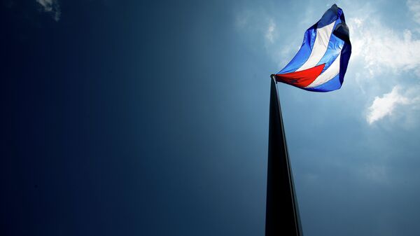 The Cuban flag over their new embassy in Washington, Monday, July 20, 2015. - Sputnik Mundo