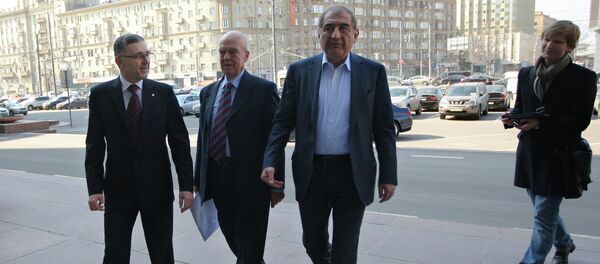 Delegados de oposición siria llegan para paticipar en segunda ronda de consultas intersirias en Moscú (Archivo) - Sputnik Mundo