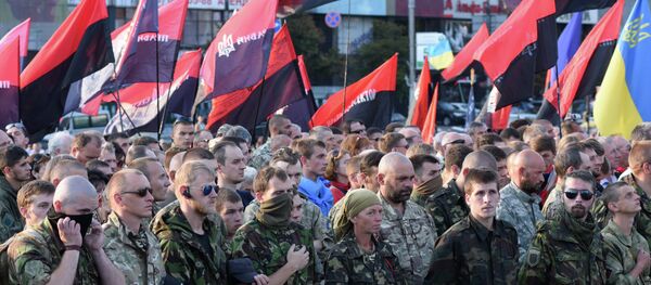 Mitin de Pravy Sektor en el centro de Kiev - Sputnik Mundo