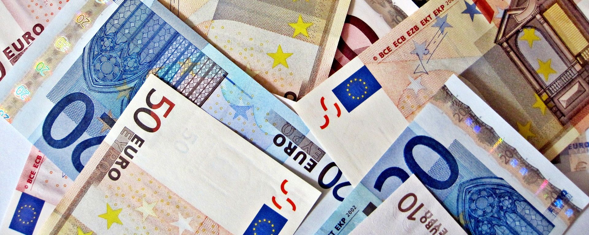 Billetes de euro - Sputnik Mundo, 1920, 23.03.2021