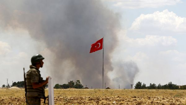 La frontera turca con Siria La frontera turca con Siria - Sputnik Mundo
