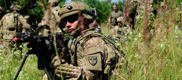 Maniobras militares Rapid Trident 2015 en Ucrania - Sputnik Mundo