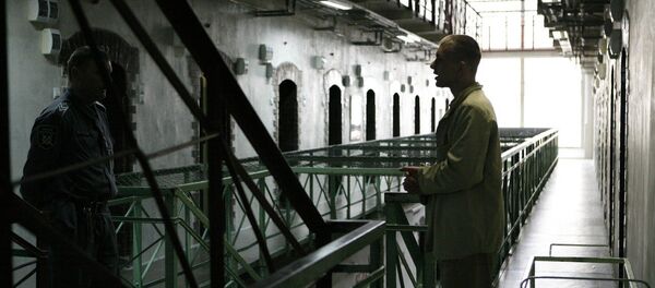 Salario para presos que trabajan en Argentina casi duplica la pensión más baja - Sputnik Mundo