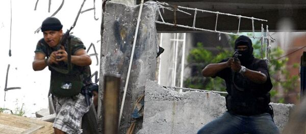 Enfrentamientos con narcos - Sputnik Mundo