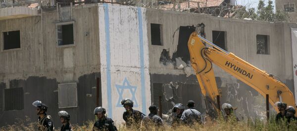 Demolición de los dos edificios en la colonia de Beit El, cerca de la ciudad palestina de Ramala - Sputnik Mundo