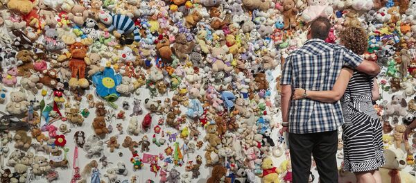 Homenaje a las víctimas del Boeing siniestrado en el este de Ucrania - Sputnik Mundo