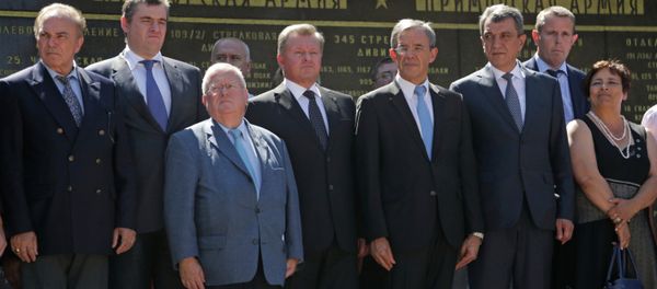 Parlamentarios franceses durante su visita a Crimea - Sputnik Mundo