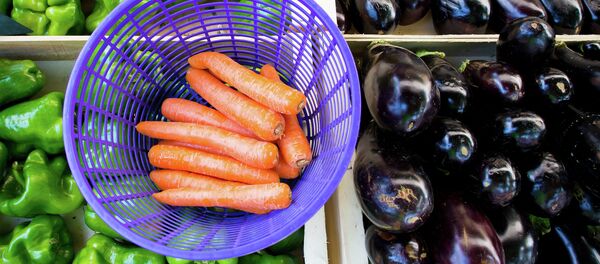 Verduras en un mercado - Sputnik Mundo