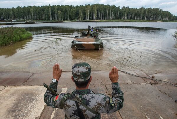 Participantes de los Juegos Militares Internacionales 2015 se entrenan en Alábino - Sputnik Mundo