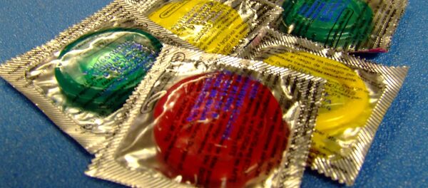 Rusia estudia reducir importación de preservativos, entre otros artículos - Sputnik Mundo