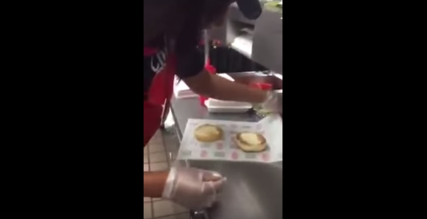 Esto sí que es comida basura - Sputnik Mundo