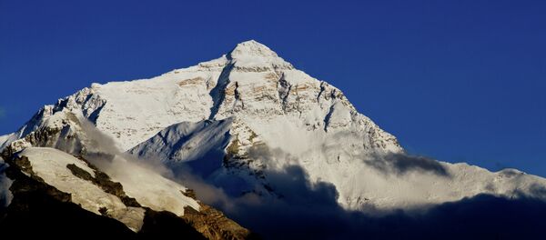 Everest - Sputnik Mundo