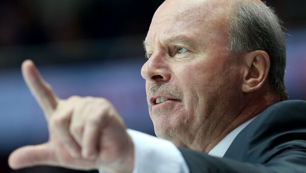 Mike Keenan, técnico del club de hockey sobre hielo, Metallurg (Rusia) - Sputnik Mundo