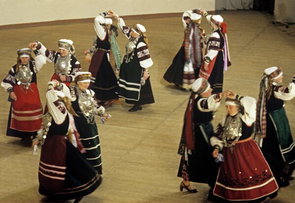 Las caras indígenas de Rusia - Sputnik Mundo