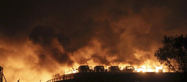 Líderes chinos instan a redoblar esfuerzos para atender heridos tras explosión en Tianjin - Sputnik Mundo
