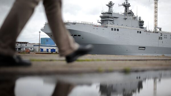 Portahelicóptero de la clase Mistral - Sputnik Mundo