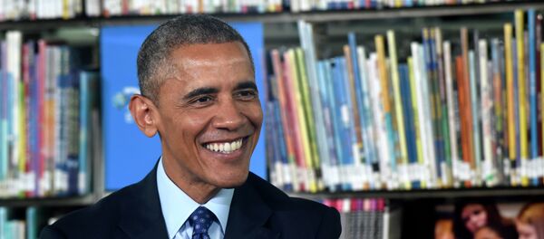 Barack Obama, presidente de EEUU, en la Biblioteca de Anacostia en Washington - Sputnik Mundo