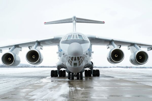 Avión de transporte militar IL-76MD-90A - Sputnik Mundo