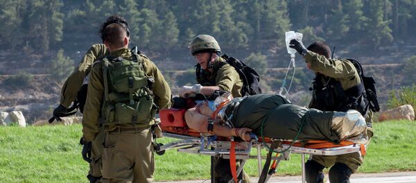 Soldado israelí es apuñalado en Cisjordania - Sputnik Mundo
