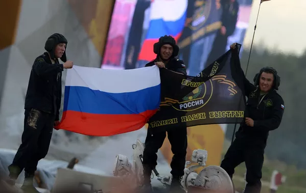 Campeonato mundial del Biatlón de Tanques: los más veloces y los más certeros Campeonato mundial del Biatlón de Tanques: los más veloces y los más certeros - Sputnik Mundo
