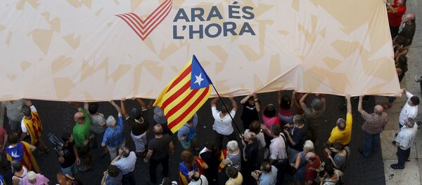 La ‘Via Lliure’ para la independencia catalana supera los 140.000 inscritos - Sputnik Mundo
