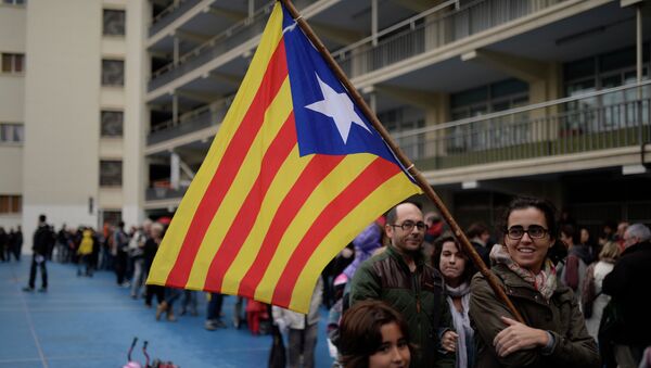 'Estelada', la bandera separatista de Cataluña - Sputnik Mundo