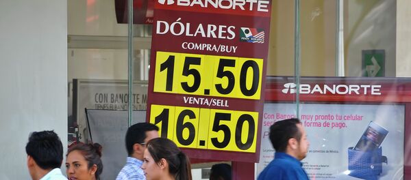 Los tipos de cambio peso mexicano - Sputnik Mundo