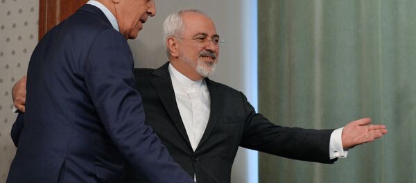 Serguéi Lavrov, ministro de Asuntos Exteriores de Rusia, y Mohamad Yavad Zarif, ministro de Asuntos Exteriores de Irán - Sputnik Mundo
