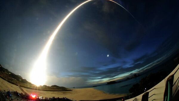 Japón lanza la nave de carga Kounotori 5 hacia la EEI - Sputnik Mundo