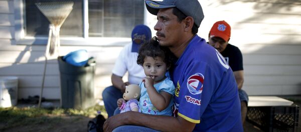 Inmigrantes latinoamericanos en EEUU Inmigrantes latinoamericanos en EEUU - Sputnik Mundo