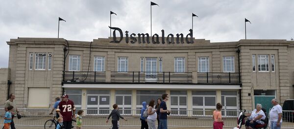 Dismaland, parque alternativo en Weston-Super-Mare - Sputnik Mundo