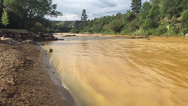 El río Animas en Colorado, cerca de la Mina Gold King - Sputnik Mundo