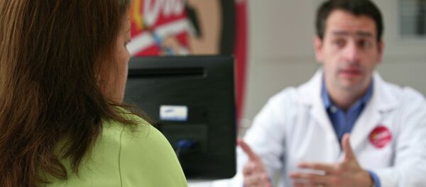 Visita médica - Sputnik Mundo