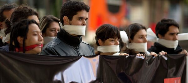 Manifestación de protesta en contra de la violencia policial en São Paulo - Sputnik Mundo