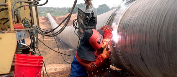 Construcción de conducto en India - Sputnik Mundo