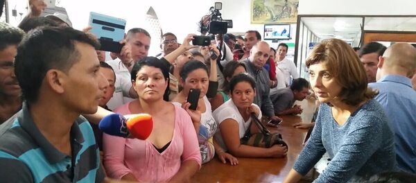 La canciller de Colombia, María Ángela Holguín, en la ciudad colombiana de Cúcuta, fronteriza con Venezuela - Sputnik Mundo