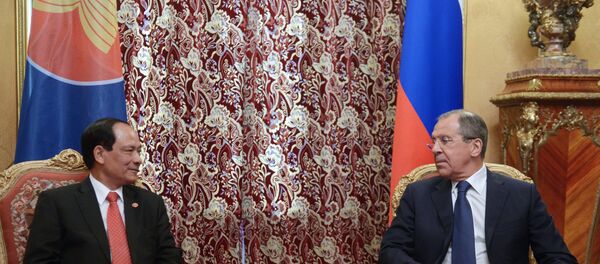 La reunión de canciller ruso, Serguéi Lavrov, y secretario general de ASEAN, Lê Lương Minh La reunión de canciller ruso, Serguéi Lavrov, y secretario general de ASEAN, Lê Lương Minh - Sputnik Mundo