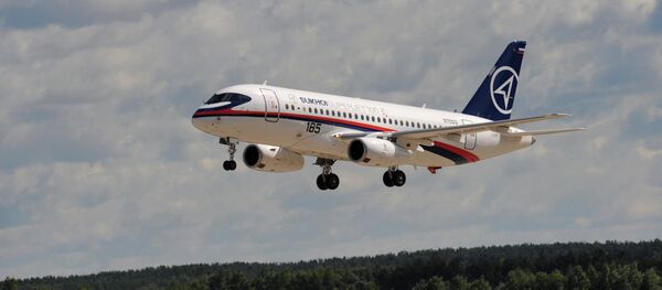 Sukhoi SuperJet 100 - Sputnik Mundo