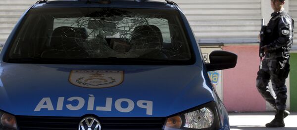Policía en Brasil - Sputnik Mundo