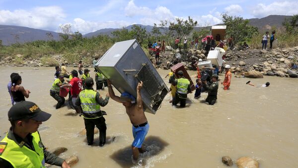 Situación en la frontera entre Venezuela y Colombia - Sputnik Mundo