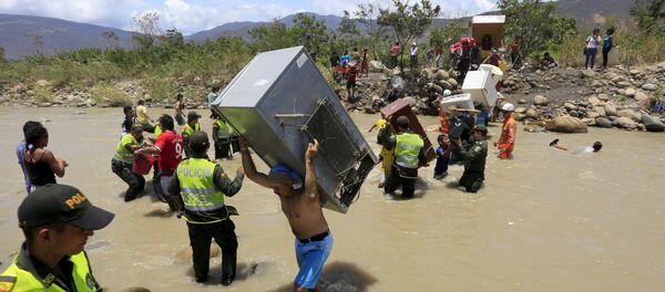 Situación en la frontera entre Venezuela y Colombia - Sputnik Mundo